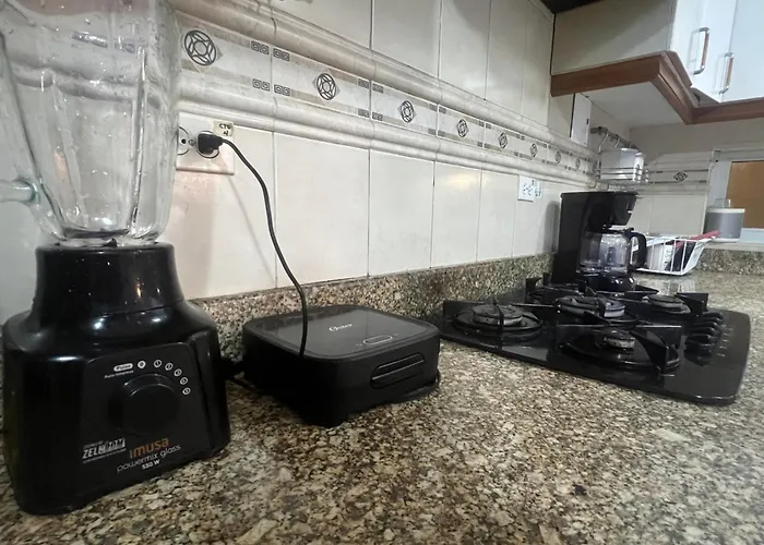 Habitacion De Lujo Con Aire Acondicionado En Condominio Privado